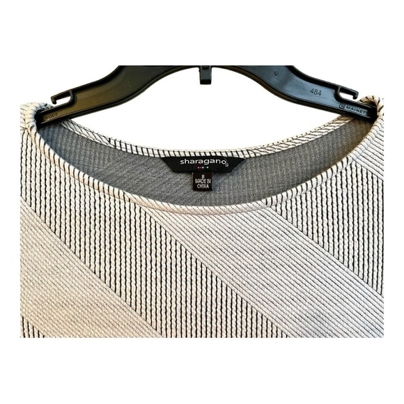 SHARAGANO, SLIM, CASUAL, STRETCHY, KNIT DRESS. DIAGONAL STRIPE. SIZE 8 - Picture 3 of 6